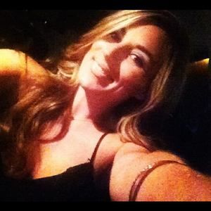 Meet your Posher, Candace